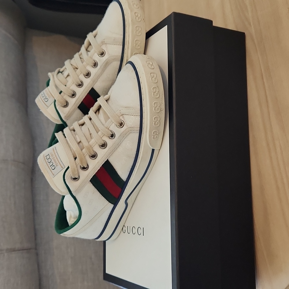 Gucci sneakers